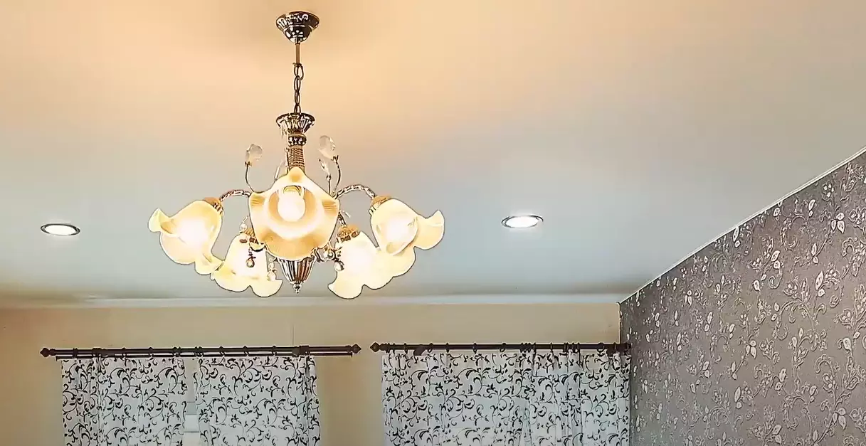 Херсон, Маршала Жукова, 18, фото 1